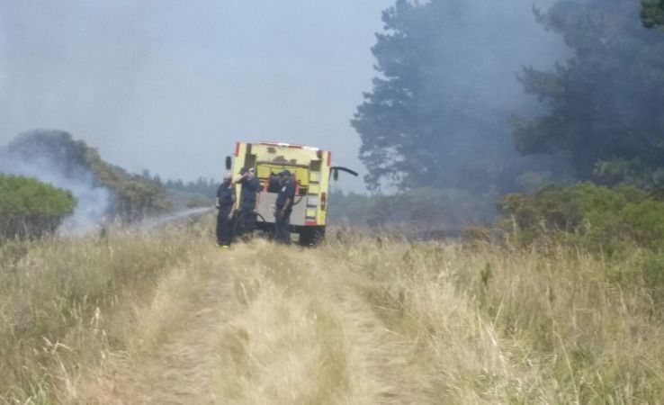 Incendio en El Marquesado: “No se puede cortar el pasto porque dejaron todas las máquinas rotas ”