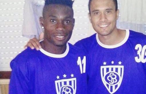 Sportivo Barracas trabaja en Miramar con su flamante refuerzo nigeriano Félix Orode