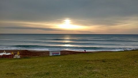 Miramar: El amanecer entre los jóvenes de ayer, y los de hoy