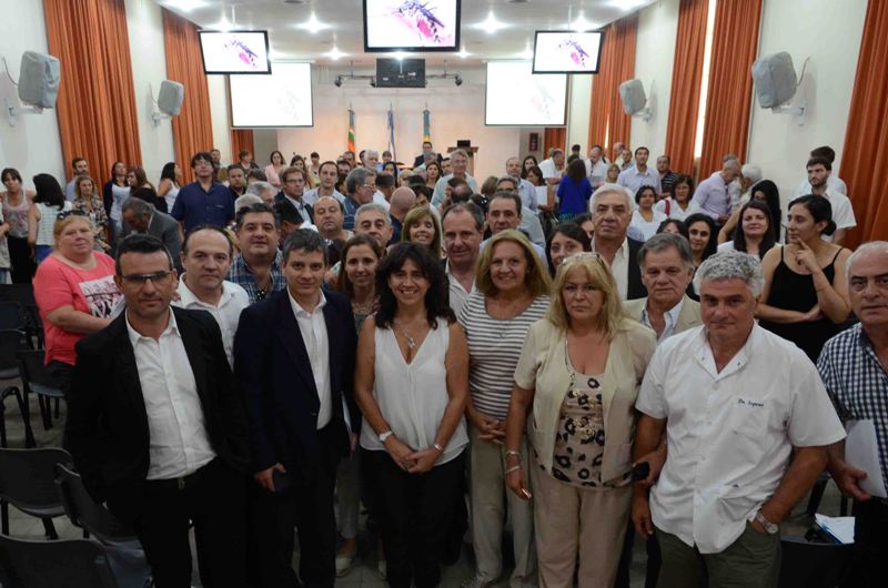 Frente al riesgo de epidemia de dengue, Salud convocó a los secretarios de los 135 municipios bonaerenses