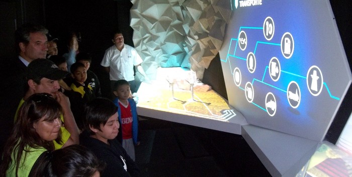 El trailer educativo e interactivo “Descubrí tu energía” de la Fundación YPF llega a Miramar