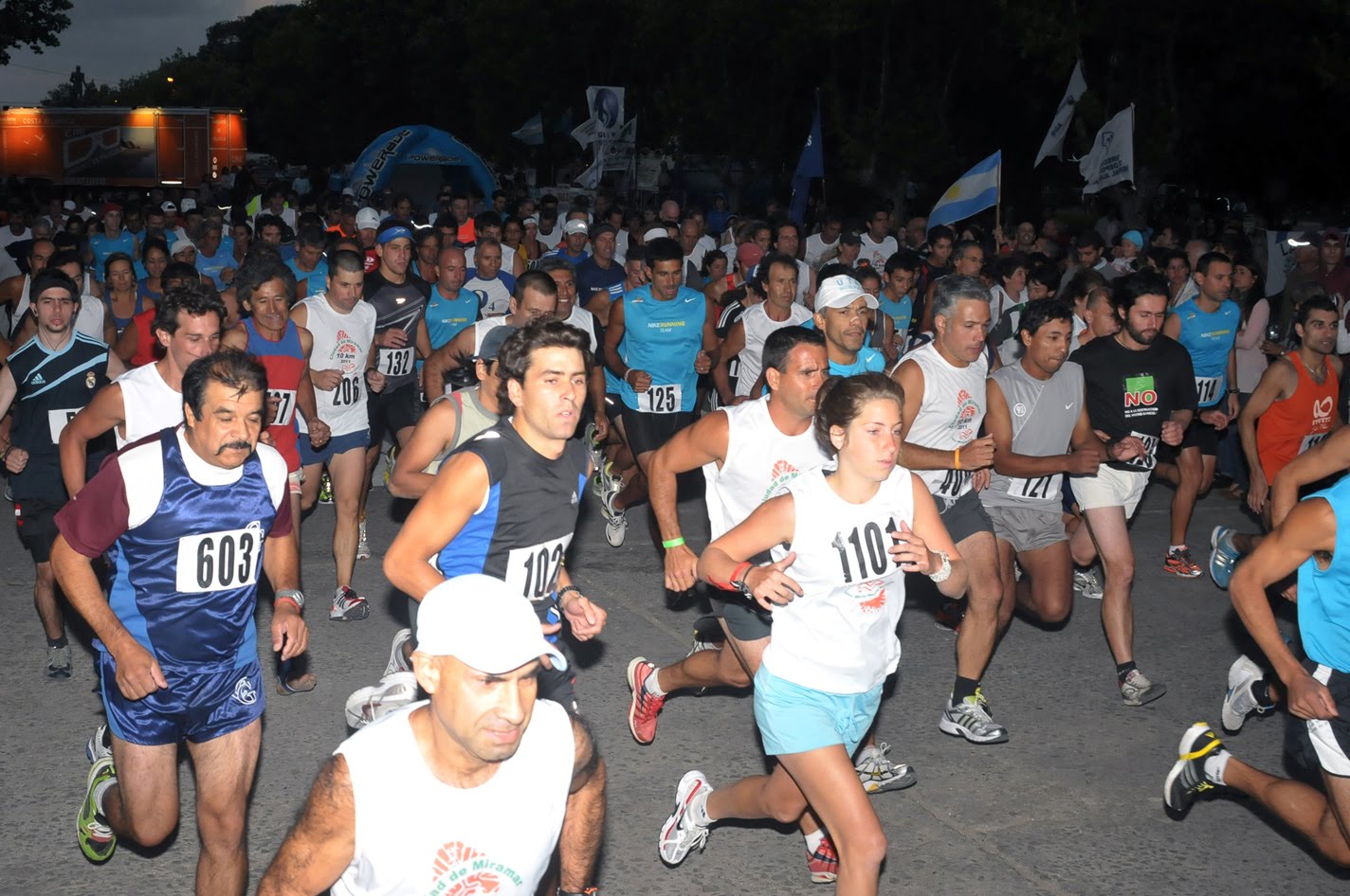 Con alrededor de 400 inscriptos, se realizó una nueva edición de la maratón nocturna