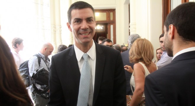 “Nadie nuclea a los gobernadores”