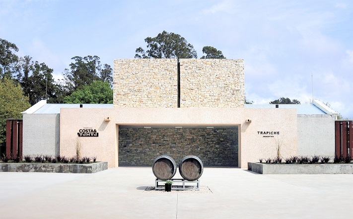 Costa y Pampa, la bodega de vinos del Atlántico Sur