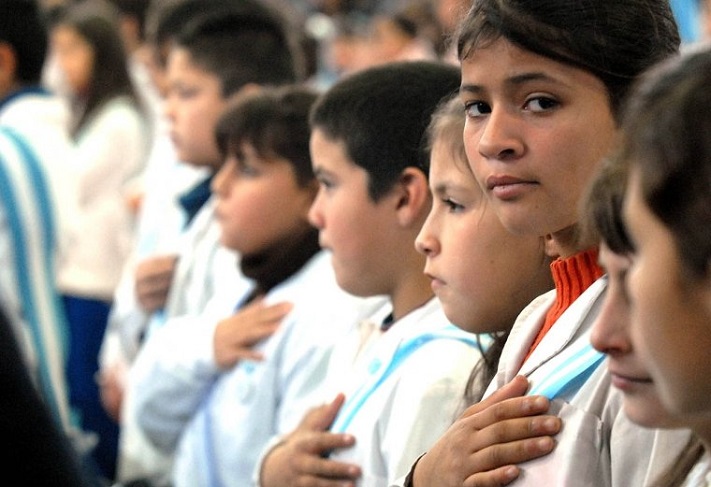 Para cobrar la Asignación Universal por Hijo es requisito presentar la libreta de salud y educación