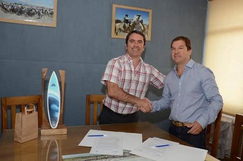 El Intendente Di Cesare firmo un Acuerdo de Colaboración con San Carlos (Mdza)