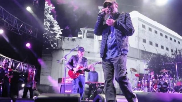 El Indio Solari confirmó desde el escenario que tiene mal de Parkinson