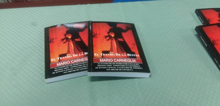 Miramar: Mario Carneglia presento su libro en la Biblioteca Municipal