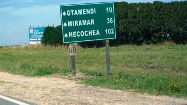 Otra tragedia en la ruta 88: se mató un motociclista
