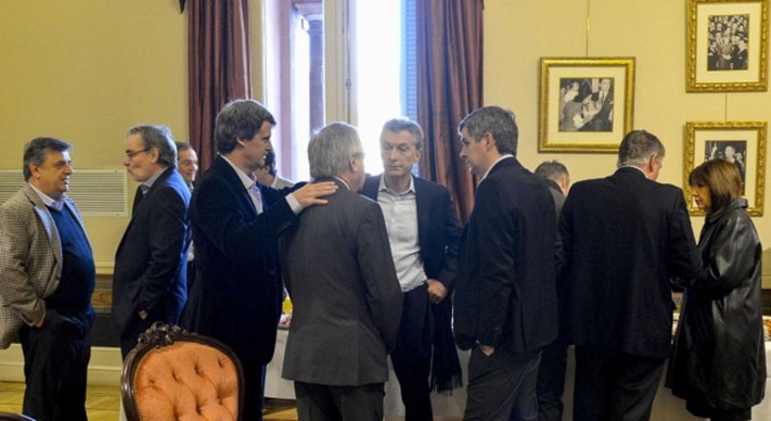 El gobierno pegó un volantazo y ahora aceleran el debate por la ley antidespidos