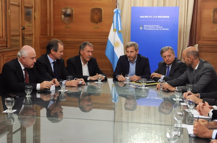 El Gobierno nacional puso un tope de 400% al aumento del gas