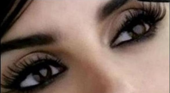 Cuentos Cortos: Los Ojos Negros