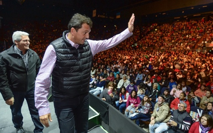 Camino al 2017: Massa no quiere caerse otra vez en la grieta