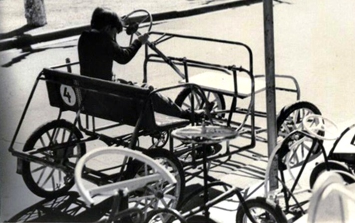 Historias de Miramar: Don Julián  Acha, el hombre que inventó el carricoche a pedal
