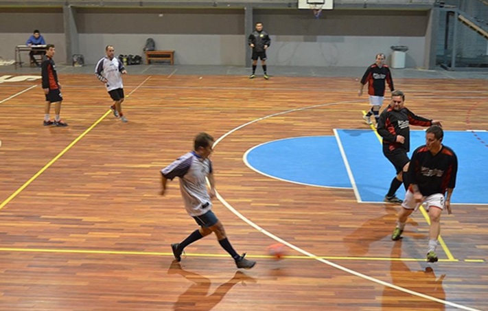 Miramar: Se inició el torneo de fútbol de salón organizado por los Municipales