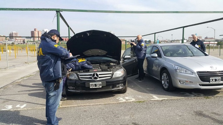 Megaoperativo por lavado de dinero narco en Mar del Plata: hay personas detenidas y más de 100 autos secuestrados