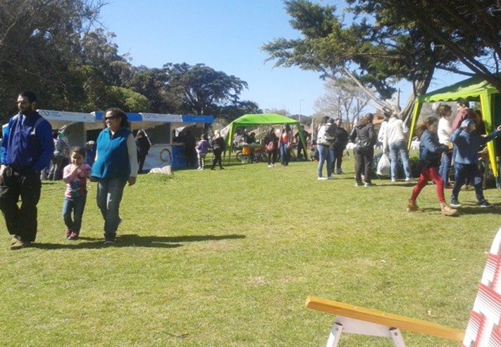 Miramar: Feria de Economía Social en el Parque de los Patricios