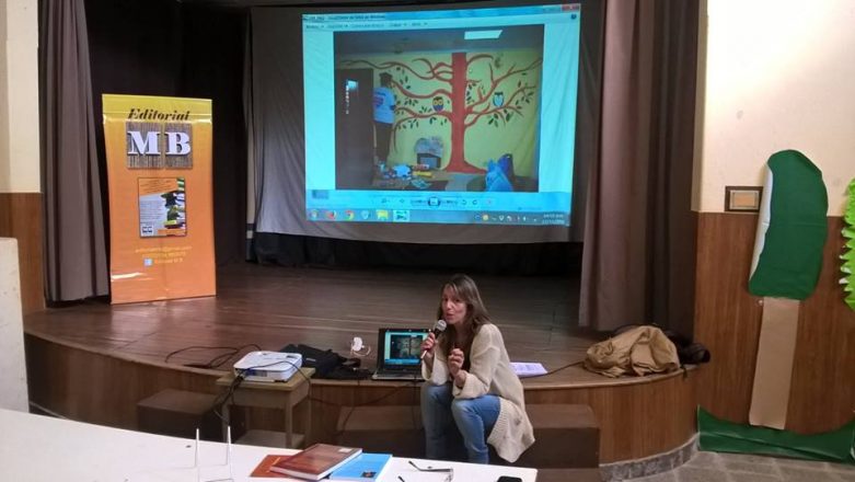 Mar Chiquita: La bibliotecaria municipal Paula Mercier brindo una charla sobre bebeteca
