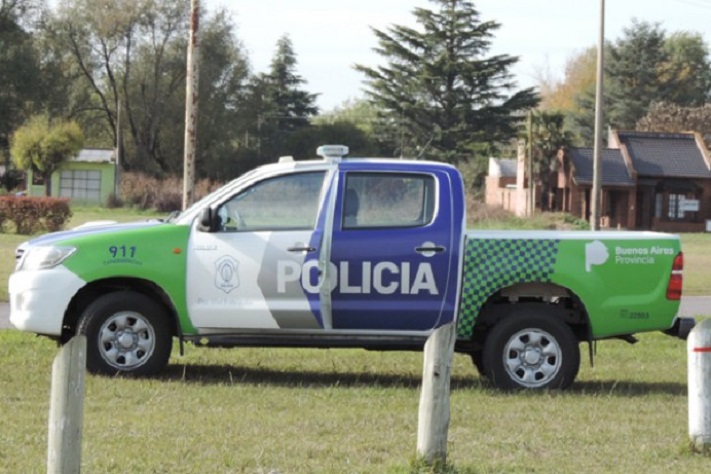 Robaron alrededor de 400 mil pesos, herramientas y armas de fuego en un campo de Miramar