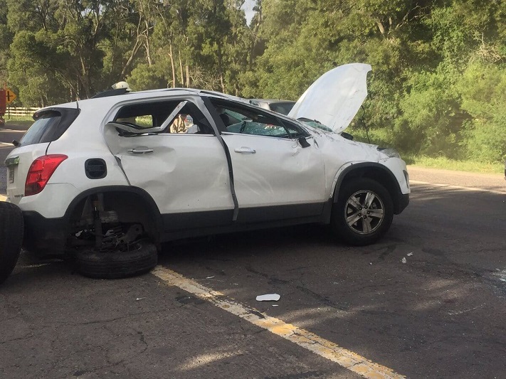 Una mujer murió en un accidente en la ruta 2
