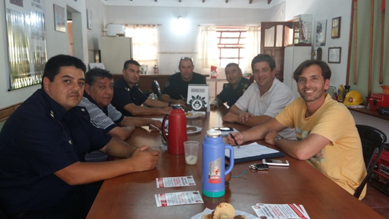 Miramar: Se desarrolló una reunión entre fuerzas de seguridad, y el director forestal, M. Bove
