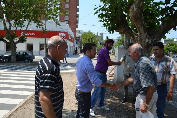 Miramar: El Intendente Municipal, Di Cesare, recorrió las obras de repavimentación