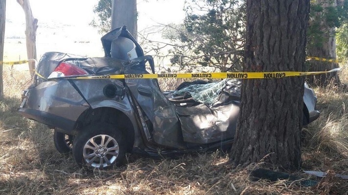 Balcarce: Una pareja falleció al chocar su auto contra un árbol