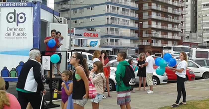 La oficina móvil de la Defensoría ya funciona en Miramar
