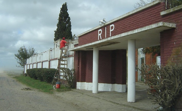 Exhumarán el féretro donde habían enterrado al niño en el cementerio de Otamendi