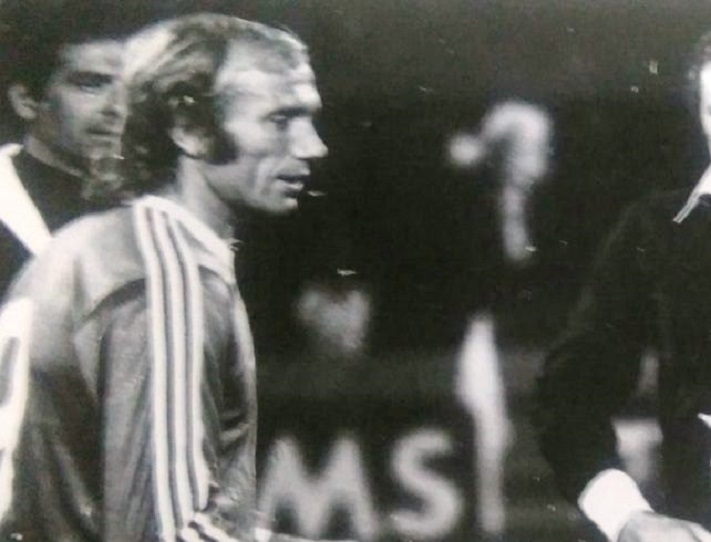 Murió “Llamarada” Eresuma, una leyenda del fútbol marplatense