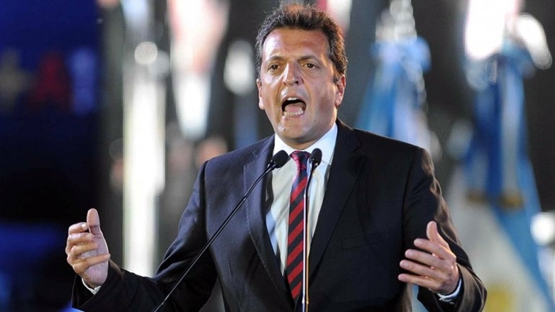 Massa juntó a su tropa en Parque Norte para adelantar la estrategia de campaña