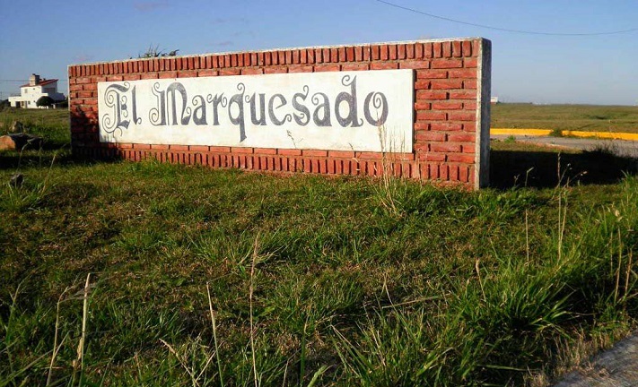 Hallan a un hombre muerto en la playa, en la zona de El Marquesado