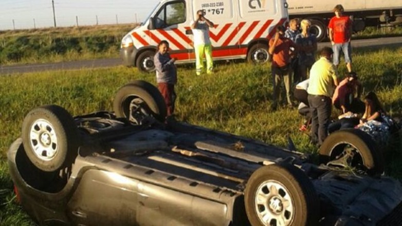 Otro vuelco en la ruta 226: madre e hija heridas