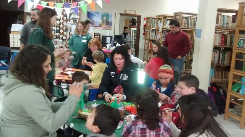 Miramar: continúa con éxito “Tardes de los Chicos” en la Biblioteca Municipal