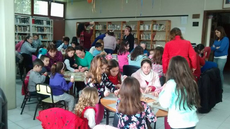 Miramar: continúan con total éxito las “Tardes para los Chicos” y el “Cine en los barrios”
