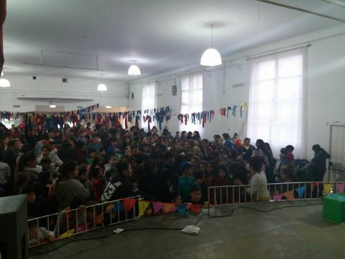 Otamendi vivió la fiesta del “Día del Niño”