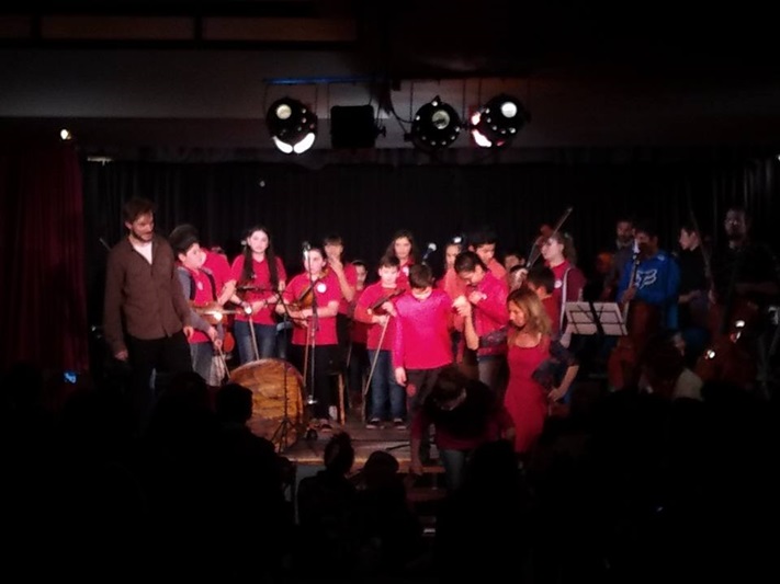 Miramar:  se presentó la Orquesta Escuela Municipal Infanto Juvenil junto a la Orquesta Típica de Mdp