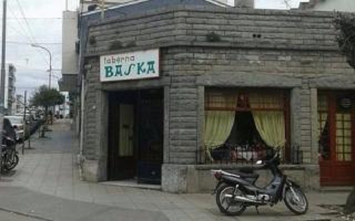 Cerró Taberna Baska, un clásico restaurante del puerto de Mar del Plata
