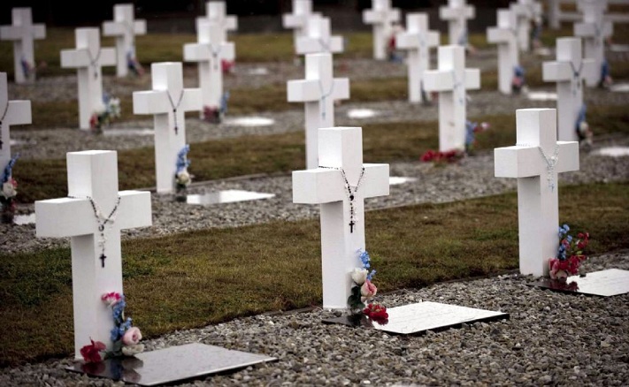 Malvinas: terminó la exhumación de los 123 soldados en Darwin