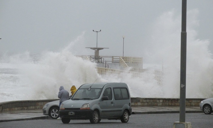 Rige alerta meteorológico en Miramar y zona