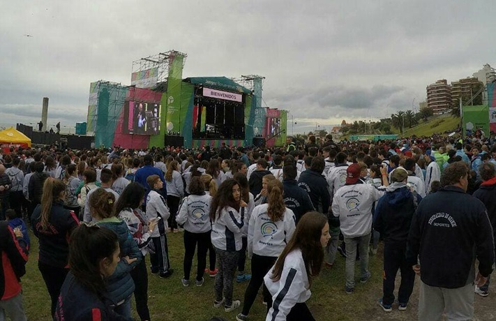 Multitudinaria apertura de las finales de los Juegos Bonaerenses. Gral.Alvarado presente