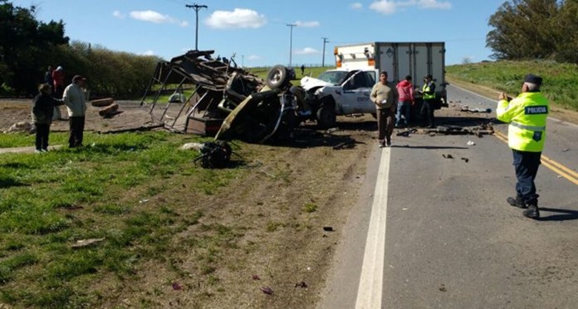 Triple choque en la ruta 88: hay seis heridos tras violento choque frontal entre dos camionetas y un auto