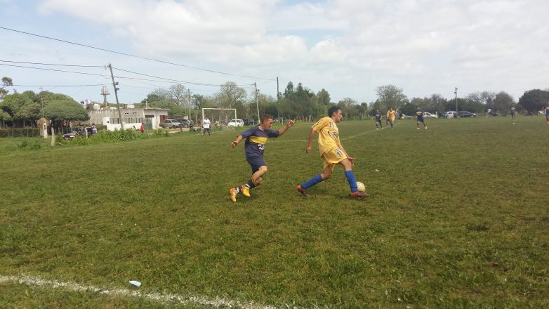 Fútbol de los barrios: Las Palmas goleó a Boca. Mitre cayó frente a Aeroparque