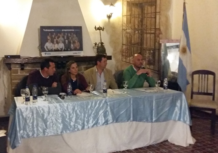 Miramar: los candidatos a concejales, y consejeros escolares de 1Pais disertaron sobre cultura