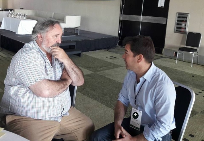 El jefe comunal de Gral. Alvarado G. Di Cesare se reunió con el Ministro de Gobierno, De la Torre