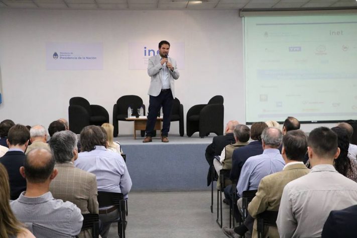 INET: Vinculando Educación y Trabajo: encuentro del programa Crédito Fiscal