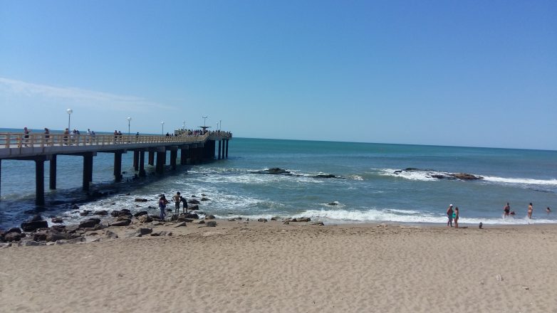 Miramar y zona: se pronostica un domingo nublado y con calor