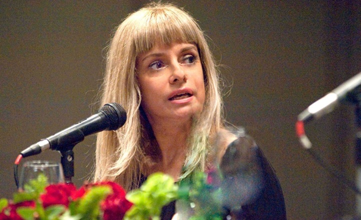 F. Canale : “Este nuevo ‘despertar’ del movimiento feminista es la única acción que hay en el siglo XXI”