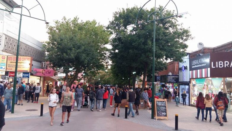 Miramar: nueva edición del Paseo Cultural a Cielo Abierto en la Peatonal