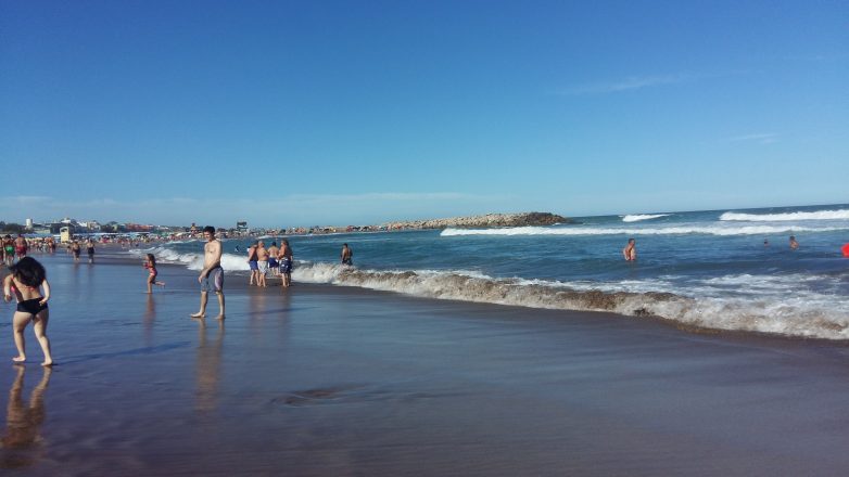 El tiempo para Miramar y zona: Lunes máxima 25°, y el martes sube a 32°C.
